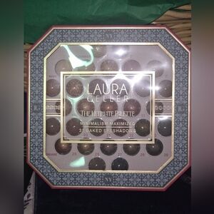 New Laura Geller Minimalism Maximized Eyeshadow Palette